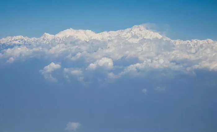Framed Print : Kangchenjunga Print - Himalayas, India, Asia Framed Print : Kangchenjunga Print - Himalayas, India, Asia