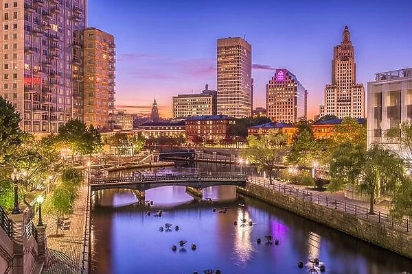 Providence, Rhode Island, USA park and skyline