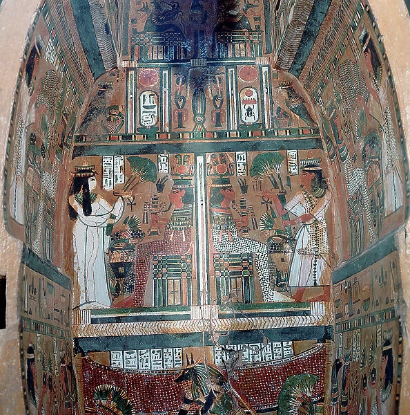 Cairo: Archaeological Museum in Cairo, the paintings that adorn the inside of a coffin
