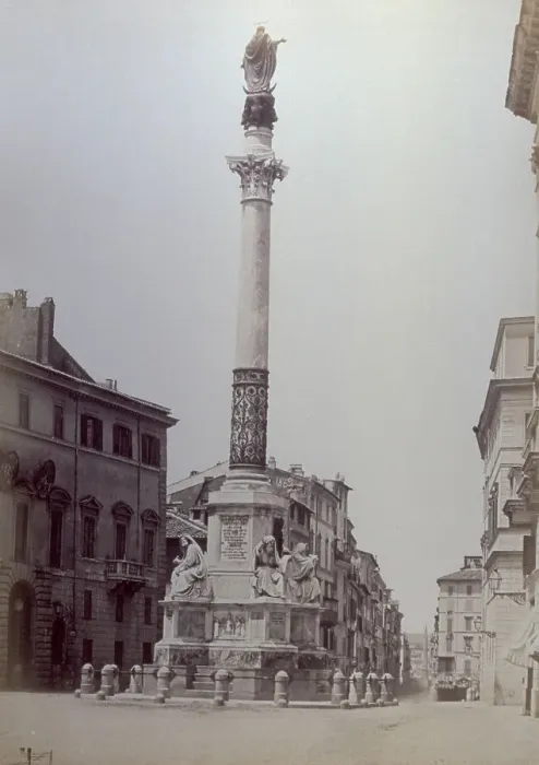 Framed Print : Column of the Immaculate Conception in Piazza di Spagna in Rome