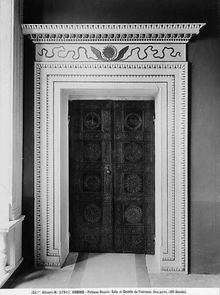 A door, Room of Gentile da Fabriano, National Gallery of the Marche, Ducal Palace, Urbino