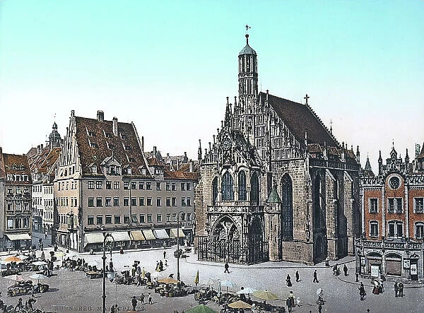 Lively image of the Market Square of Nuremberg. On one side, the Church of Our Lady