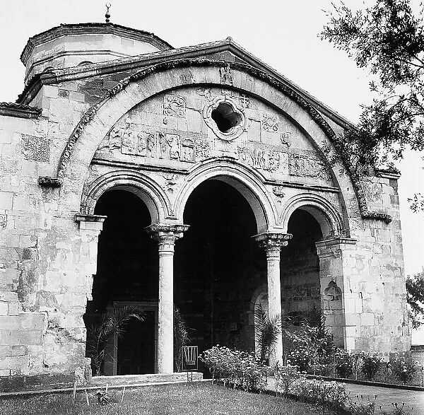 The loggia of the Basilica of Saint Sophia in Trebisonda, Turkey
