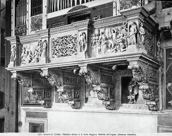 Marble choir with reliefs portraying the Adoration of the Magi and Shepherds, work by Vincenzo Grandi, located in the church of Santa Maria Maggiore in Trent