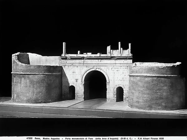 Model of the monumental Door of Fano (called Arch of Augustus) exhibited in the Mostra Augustea held in Rome in 1938