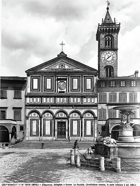 Piazza del Duomo by S.Andrea inEmpoli with the facade of the Collegiata Church at the center
