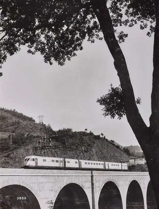Framed Print : Train on a railway bridge