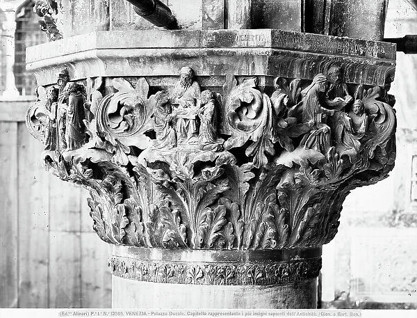 Venice, Palazzao Ducale, the capital representing the wise men of antiquities
