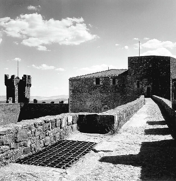 Walkway on the walls of the Rocca of Montalcino