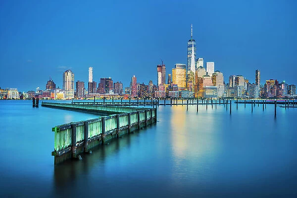 New York City, Lower Manhattan skyline seen from Jersey City, New Jersey
