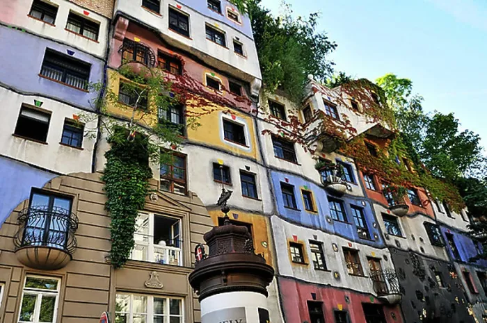 Framed Print : Hundertwasserhaus Vienna Print Framed Print : Hundertwasserhaus Vienna Print