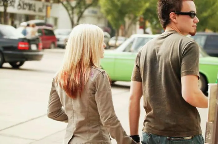 Framed Print : Couple Walking Print