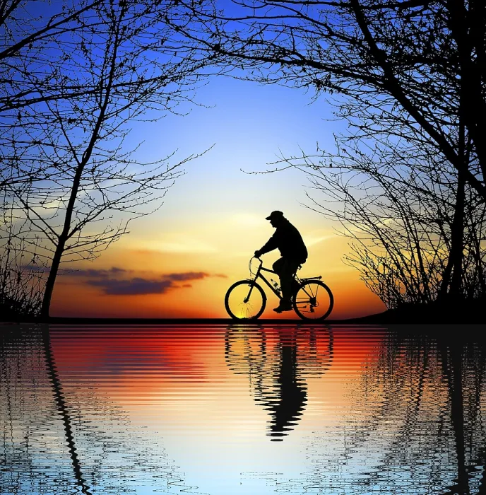 Framed Print : Active Life Print from imageBROKER Framed Print : Active Life Print from imageBROKER