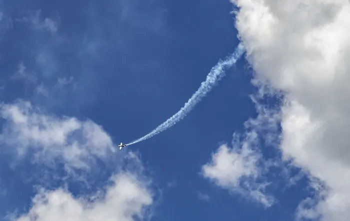 Framed Print : Extra 330SC Aerobatic Manoeuvre Print, Le Bourget Air Show Framed Print : Extra 330SC Aerobatic Manoeuvre Print, Le Bourget Air Show