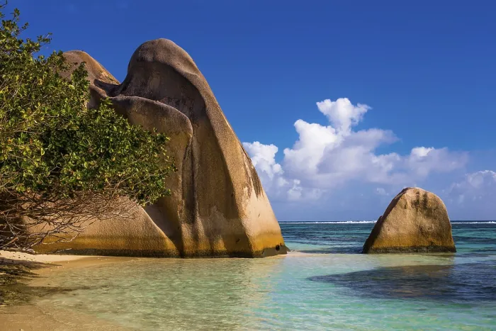 Framed Print : Anse Source d'Argent Granite Rock Beach Print, La Digue Seychelles Framed Print : Anse Source d'Argent Granite Rock Beach Print, La Digue Seychelles