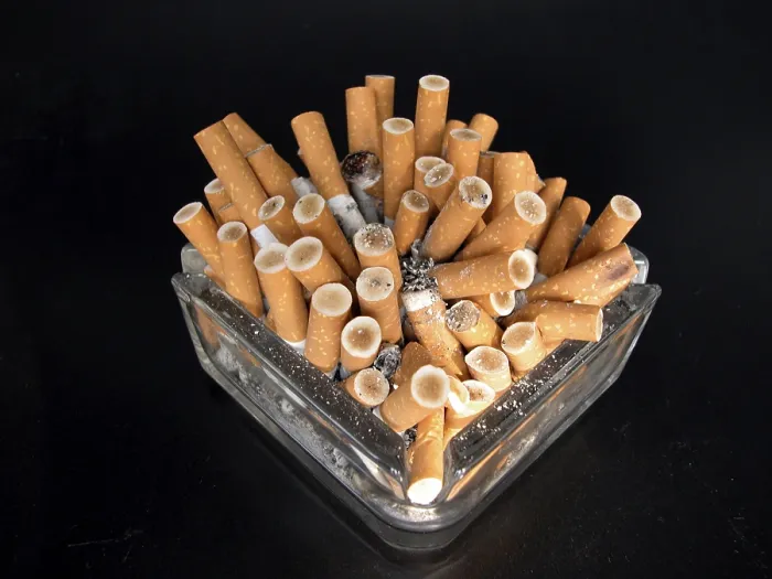 Framed Print : A Full Ash-tray Print Framed Print : A Full Ash-tray Print