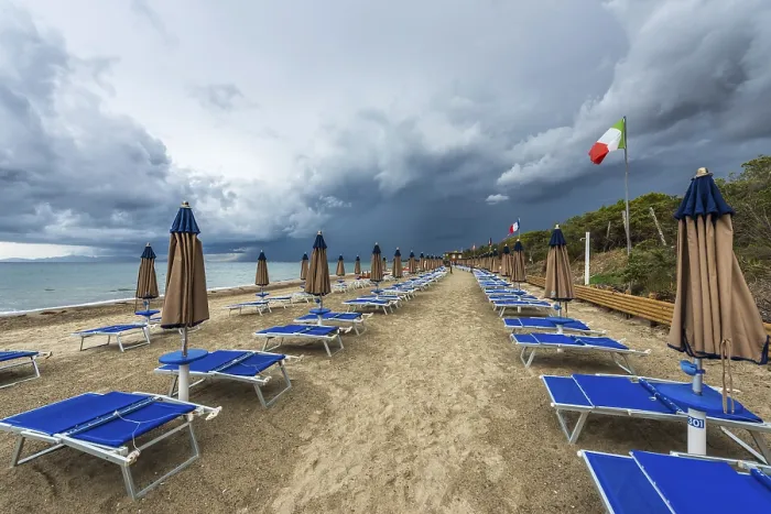 Framed Print : Empty Beach, Follonica, Tuscany - Print Framed Print : Empty Beach, Follonica, Tuscany - Print