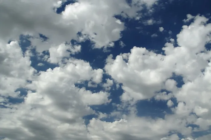 Framed Print : Beautiful Clouds Print: Deep Blue Sky Framed Print : Beautiful Clouds Print: Deep Blue Sky