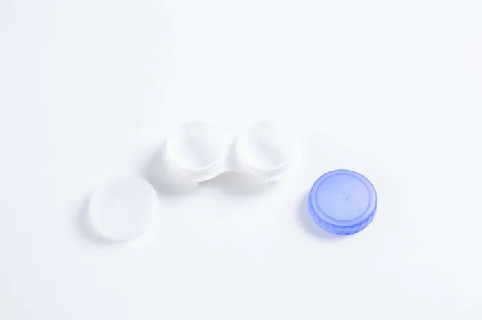 Framed Print : Ophthalmology Print: Boxes for Lenses on White Background Framed Print : Ophthalmology Print: Boxes for Lenses on White Background