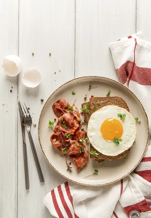 Framed Print : Breakfast Print - Fried Egg with Bacon on Light Background Framed Print : Breakfast Print - Fried Egg with Bacon on Light Background