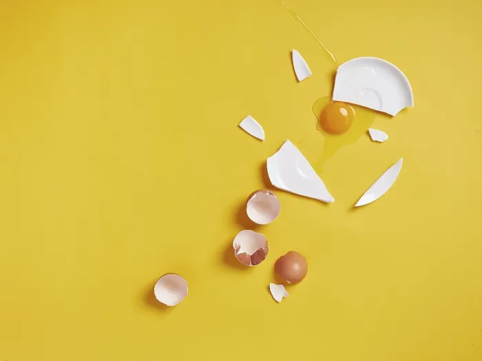 Framed Print : 404 Error Concept Print: Broken Egg Plate Framed Print : 404 Error Concept Print: Broken Egg Plate