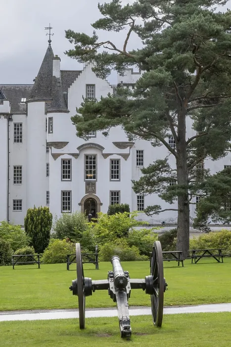 Framed Print : Blair Castle Cannon Print, Scotland Framed Print : Blair Castle Cannon Print, Scotland