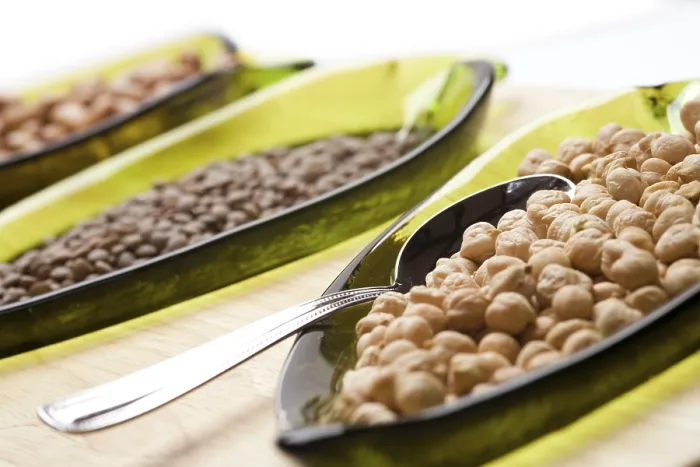 Framed Print : Chick Peas Print from imageBROKER Framed Print : Chick Peas Print from imageBROKER