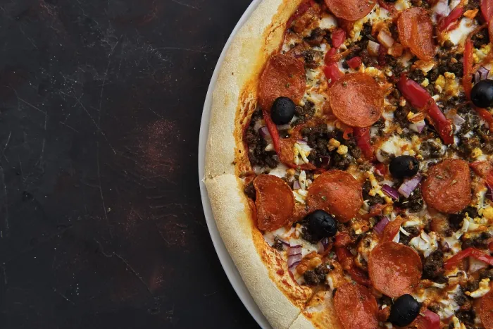 Framed Print : Close-up view of pizza with forcemeat Print Framed Print : Close-up view of pizza with forcemeat Print