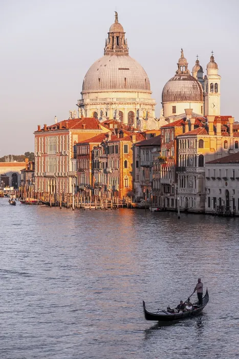 Framed Print : Evening atmosphere Print, Venice, Italy Framed Print : Evening atmosphere Print, Venice, Italy