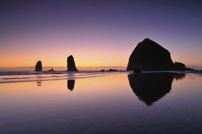 Framed Print : Haystack Rock Print, Cannon Beach, Oregon Framed Print : Haystack Rock Print, Cannon Beach, Oregon