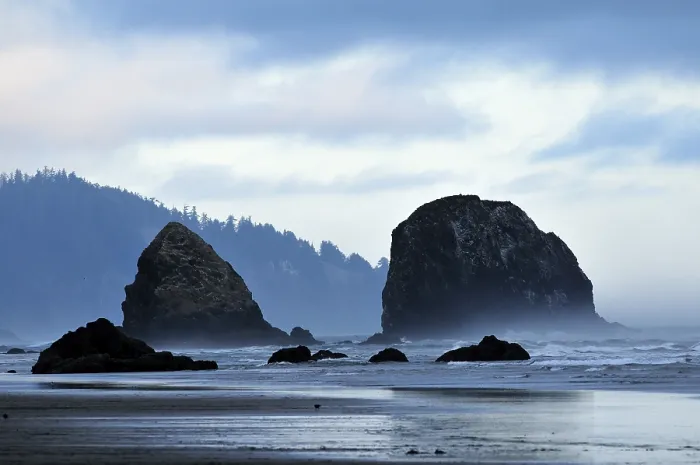 Framed Print : Haystack Rock Print, Cannon Beach, Oregon Framed Print : Haystack Rock Print, Cannon Beach, Oregon