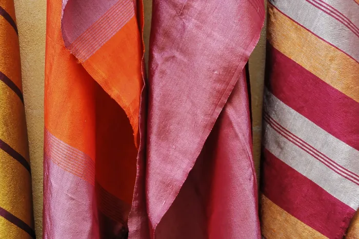 Framed Print : Fez Bazaar Print - Northern Morocco