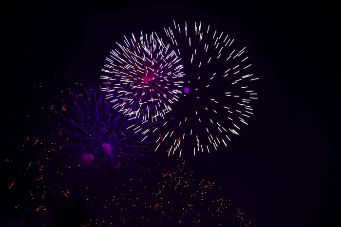 Framed Print : Fireworks Fireworks Print Framed Print : Fireworks Fireworks Print