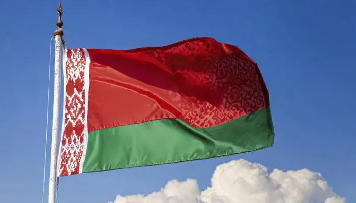 Framed Print : The Flag of Belarus Print - Isolated Against Blue Sky Framed Print : The Flag of Belarus Print - Isolated Against Blue Sky
