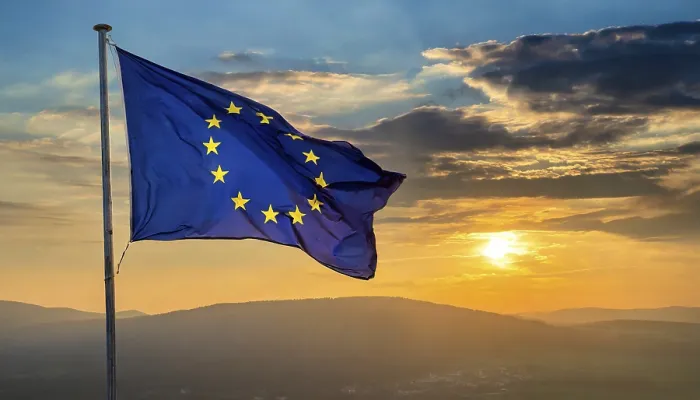 Framed Print : EU Flag Print: Sunset Isolation Framed Print : EU Flag Print: Sunset Isolation