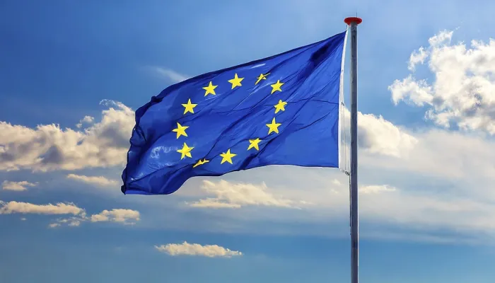 Framed Print : The EU Flag Print - Blue Sky Background Framed Print : The EU Flag Print - Blue Sky Background