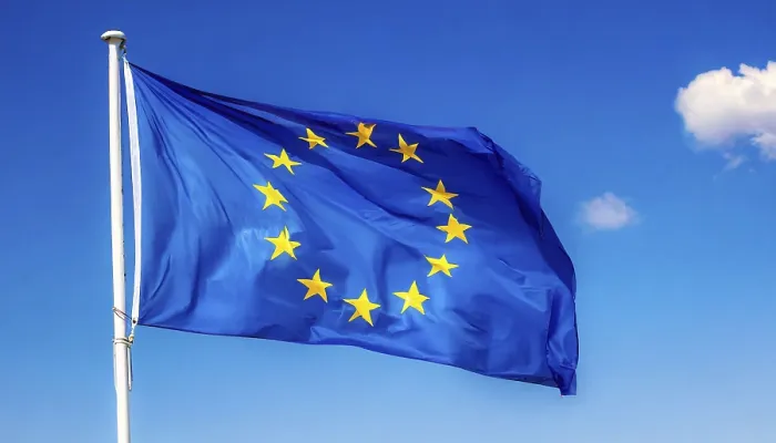 Framed Print : The EU Flag Print: Blue Sky Background Framed Print : The EU Flag Print: Blue Sky Background