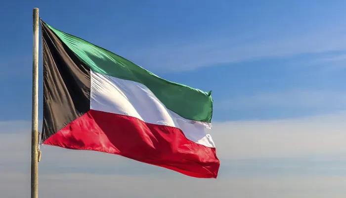 Framed Print : The Flag of Kuwait Print - Isolated Against a Blue Sky Framed Print : The Flag of Kuwait Print - Isolated Against a Blue Sky