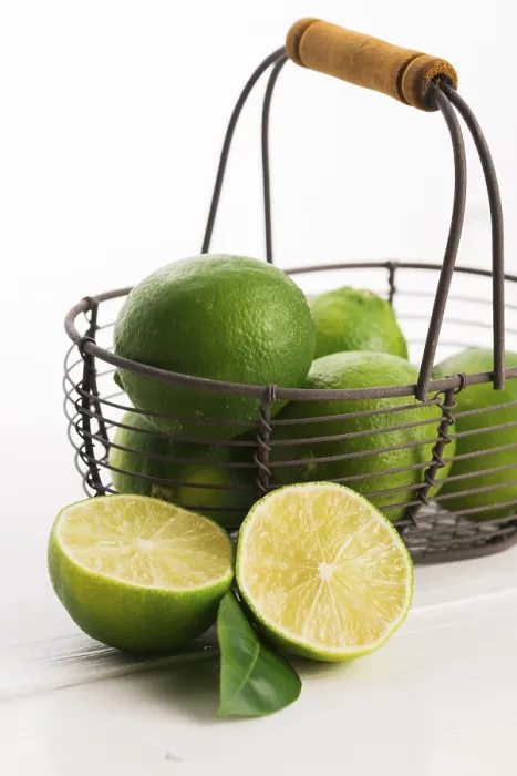 Framed Print : Fresh Limes Print Framed Print : Fresh Limes Print
