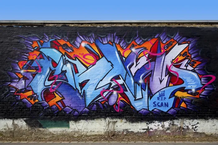 Framed Print : Graffiti Wall Print Framed Print : Graffiti Wall Print