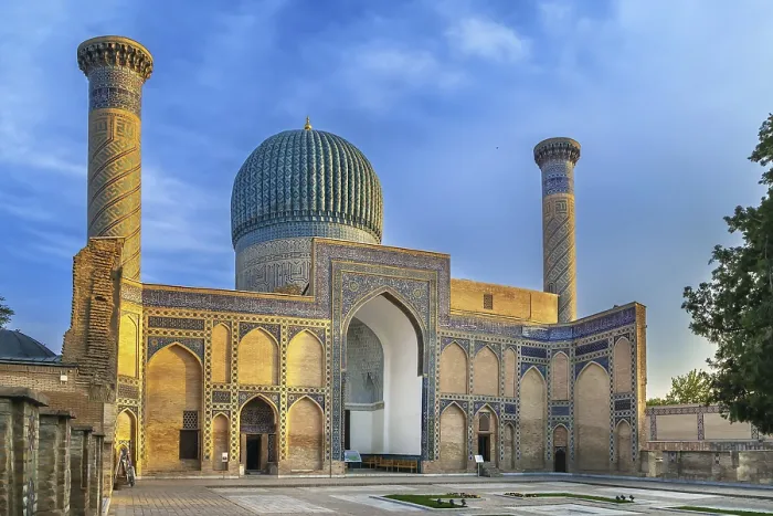 Framed Print : Gur-e-Amir Mausoleum in Samarkand, Uzbekistan Print Framed Print : Gur-e-Amir Mausoleum in Samarkand, Uzbekistan Print