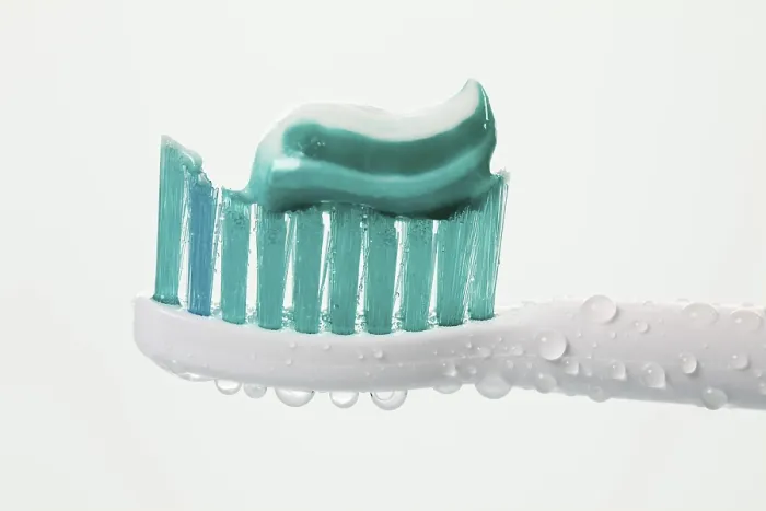 Framed Print : Electric Toothbrush Print with Head and Toothpaste Framed Print : Electric Toothbrush Print with Head and Toothpaste