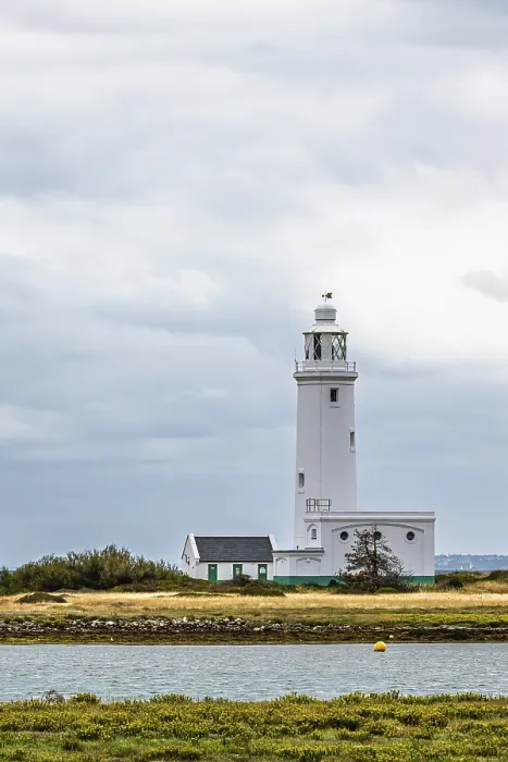 Framed Print : Hurst Point Lighthouse and Hurst Castle Print, Hampshire Coast, UK Framed Print : Hurst Point Lighthouse and Hurst Castle Print, Hampshire Coast, UK
