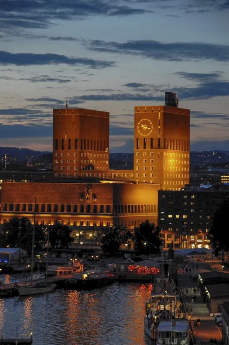 Framed Print : Oslo City Hall Print at Dusk, Norway Framed Print : Oslo City Hall Print at Dusk, Norway