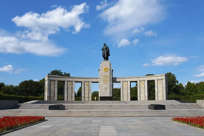 Framed Print : Soviet Memorial Print, Berlin, Germany Framed Print : Soviet Memorial Print, Berlin, Germany