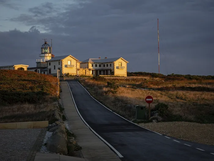Framed Print : Lighthouse of Estaca de Bars Print at Sunset, Galicia, Spain Framed Print : Lighthouse of Estaca de Bars Print at Sunset, Galicia, Spain