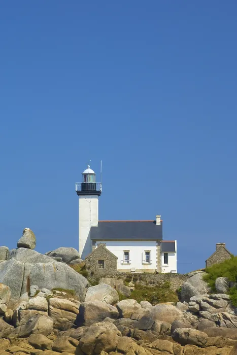 Framed Print : Lighthouse at Pointe de Pontusval Print, Brittany, France Framed Print : Lighthouse at Pointe de Pontusval Print, Brittany, France