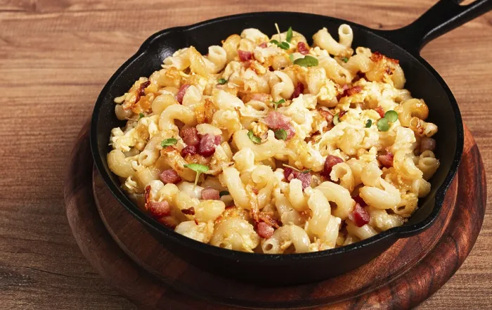 Framed Print : Macaroni with Cheese and Bacon Print