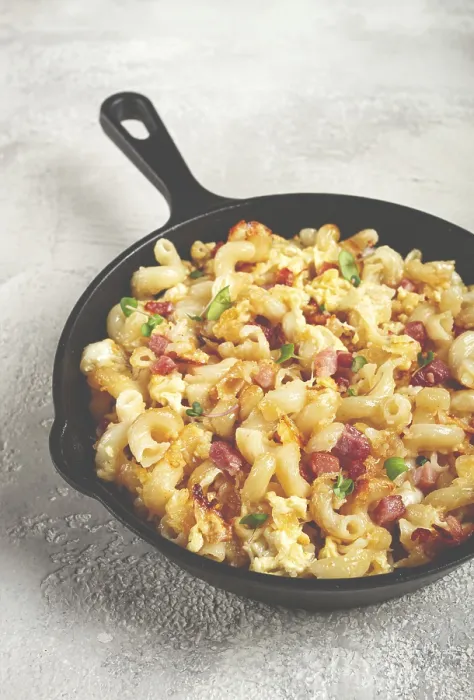 Framed Print : Macaroni with cheese and bacon Print, Baked Framed Print : Macaroni with cheese and bacon Print, Baked