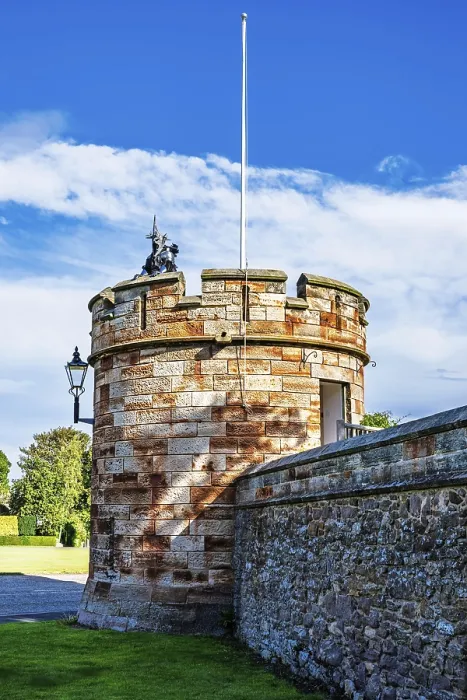 Framed Print : Dirleton Castle & Gardens Print, East Lothian, Scotland Framed Print : Dirleton Castle & Gardens Print, East Lothian, Scotland